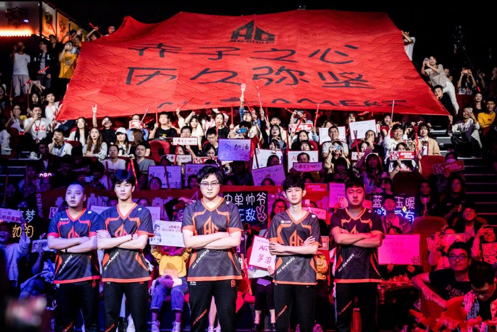 状态标签更