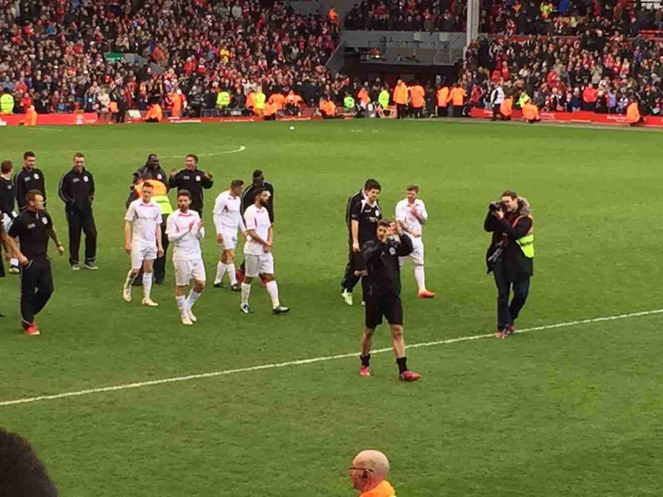 足坛悲喜一夜！埃及3-2险胜晋级，罗马2-0进欧冠区