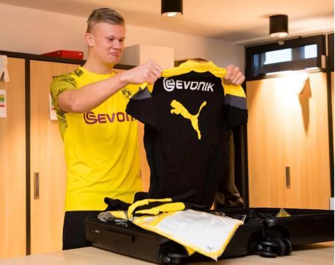 争议！阿森纳4500万红星推搡+用球砸利物浦重伤边卫 引爆两队冲突