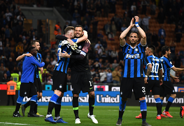 大胜！伦纳德26+5，哈登31+6，祖巴茨5中1梦游，快船该换2首轮了