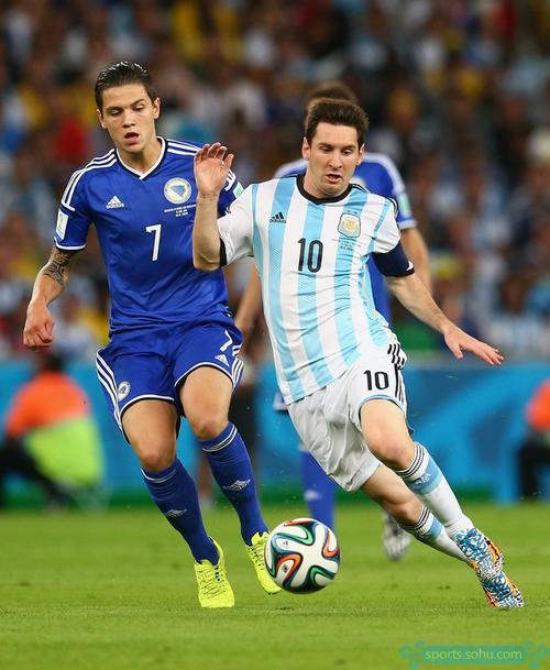 定位球定乾坤 诺丁汉森林逆转取胜